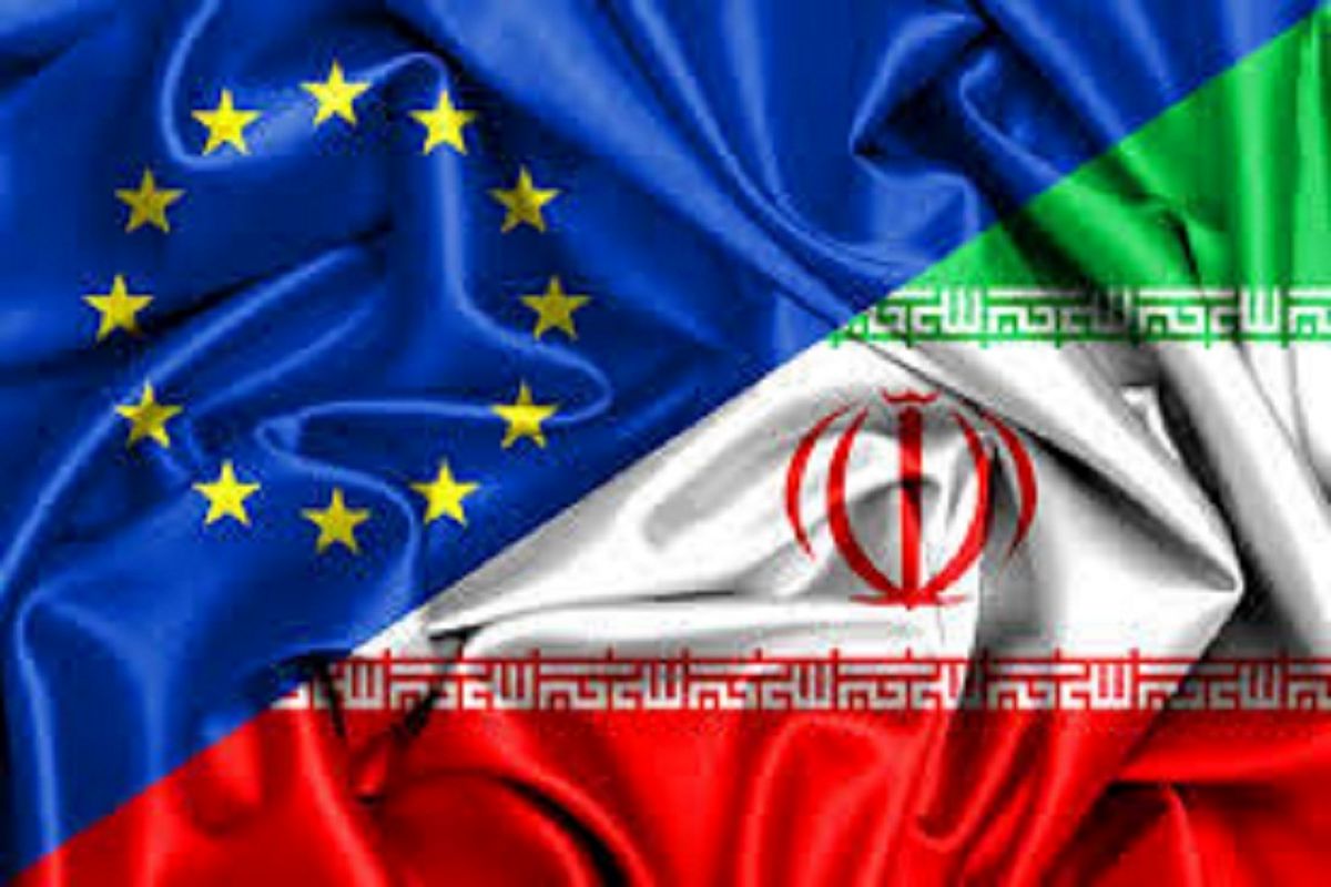 سناتورهای فرانسوی خواستارتقویت یورو برای حمایت ازایران شدند