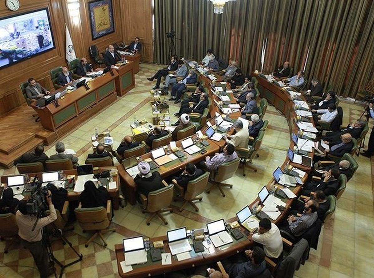 طلایی نایب رئیس شورای شهر تهران شد 