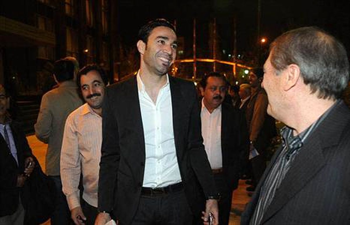 مبلغ میلیون دلاری قرار داد نکونام لو رفت!