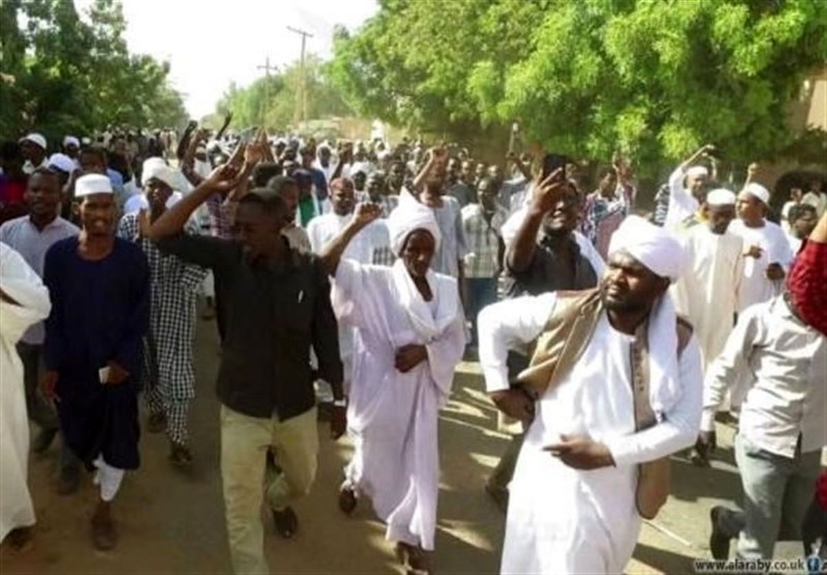 معارض سودانی: به تظاهرات‌ها ادامه می‌دهیم؛ نافرمانی مدنی نزدیک است