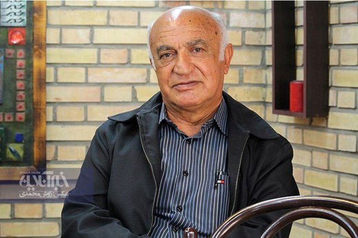 ناصر ابراهیمی: تیم‌ملی بدون گل‌خورده قهرمان می‌شود