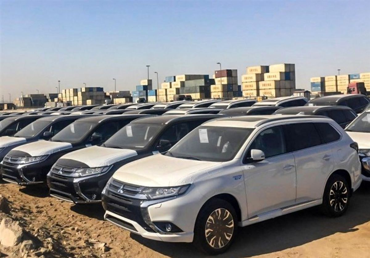  آیین نامه اجرایی واردات خودرو تدوین شد