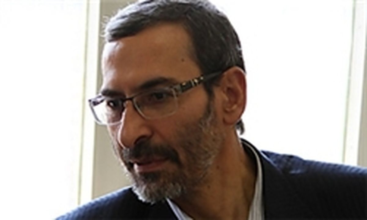 برف کار دست آخوندی داد