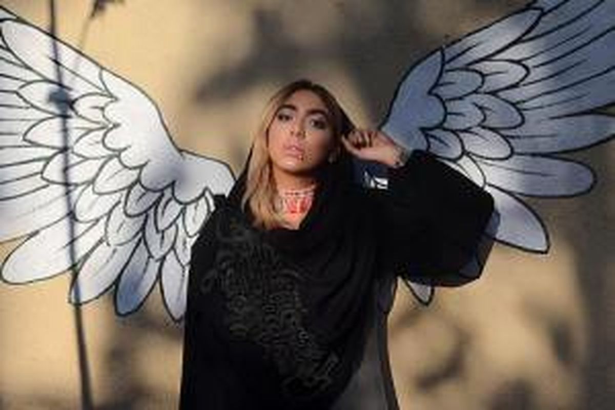 واکنش صحرا مشایخی به درگذشت پدربزرگش جمشید مشایخی! عکس