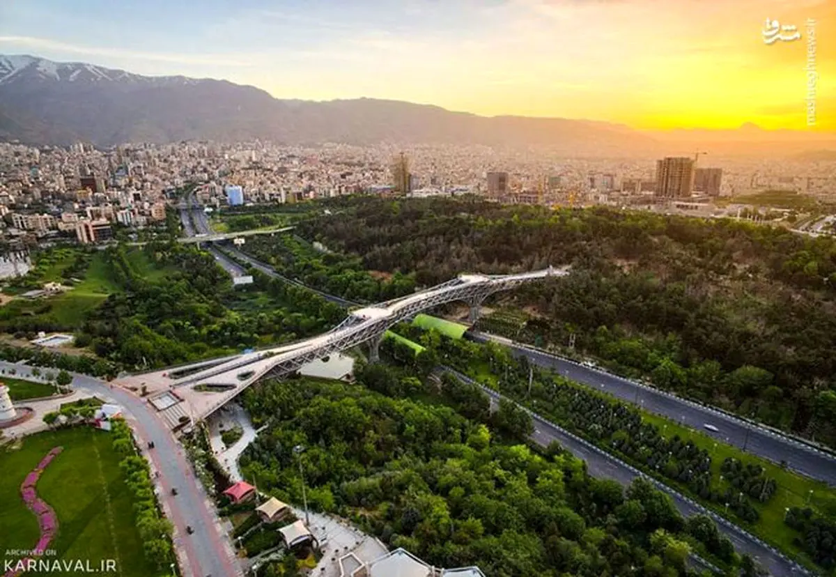 تصویر هوایی زیبا از پل طبیعت!