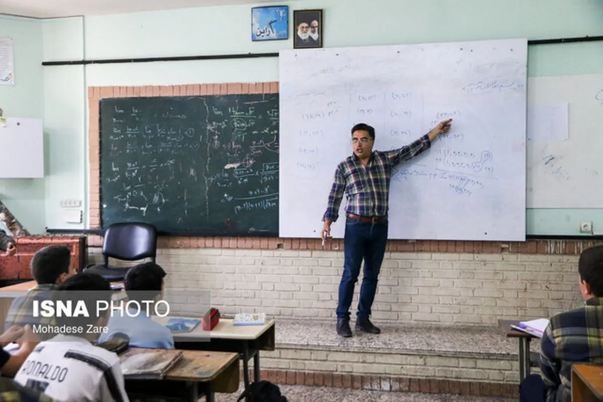 ابلاغ بخشنامه سرباز معلم 