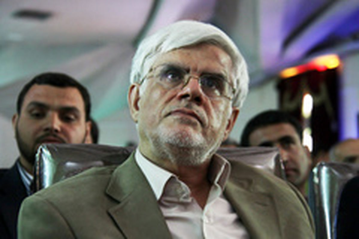 عارف پیروزی روحانی در انتخابات را تبریک گفت