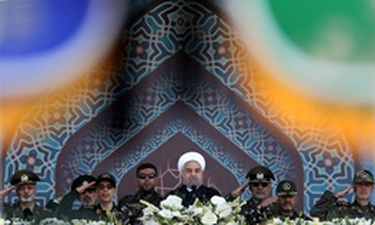 روحانی: برای دفاع از سرزمین‌مان از کسی اجازه نمی‌گیریم