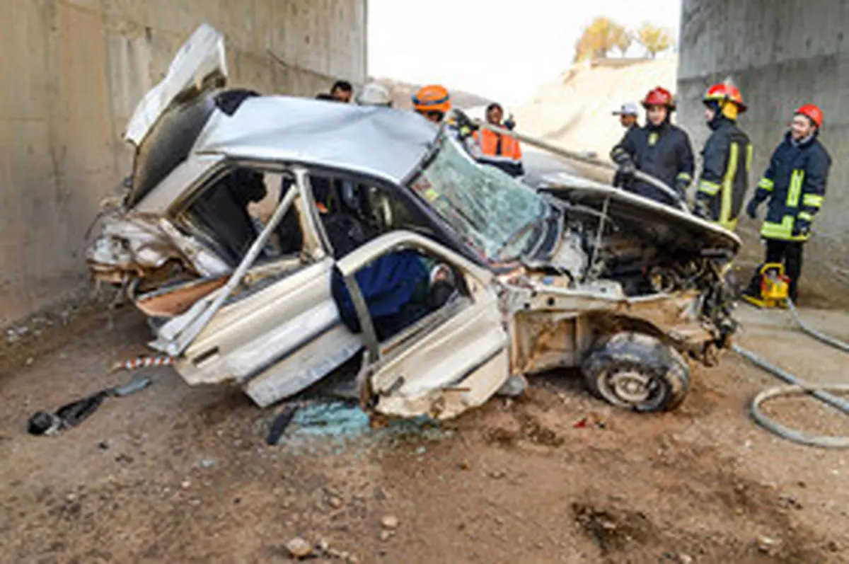 تصادف مرگبار کامیون و پراید