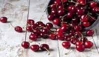 قیمت گیلاس میلیونی شد