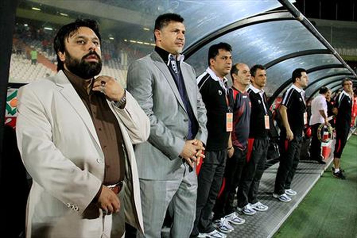 اقدام عجیب شیرینی در تقدیر از چند لیدر