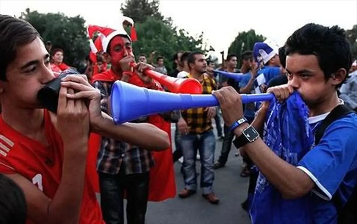 شیطنت پرسپولیسی ها بر روی جورابهایشان!