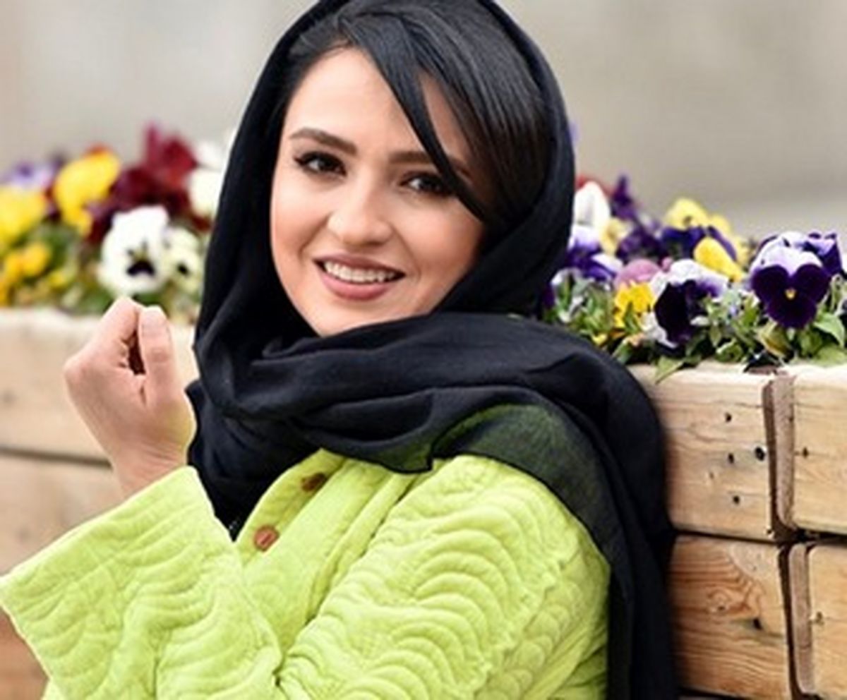 خنده های از ته دل «گلاره عباسی» درکنار «امین تارخ» /عکس