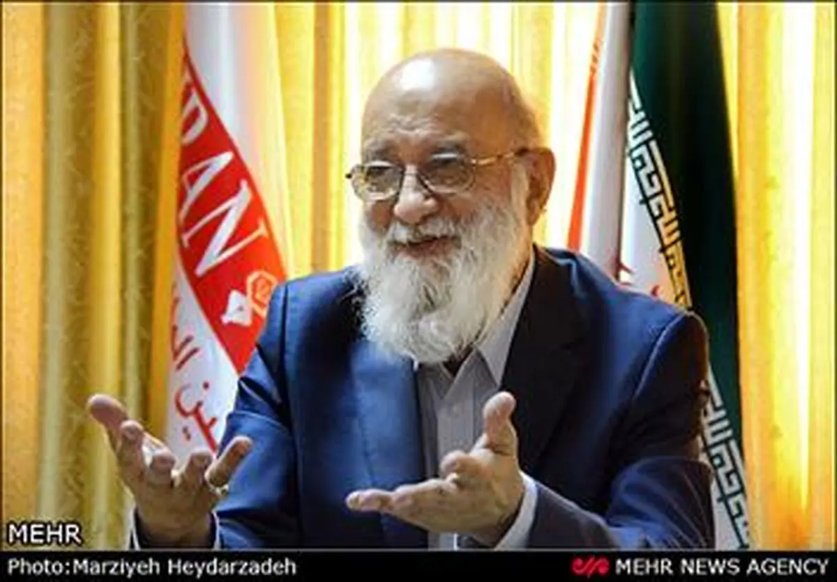 از نگاه سیاسی به شورا پرهیز کردم / پاسخ به انتقادها