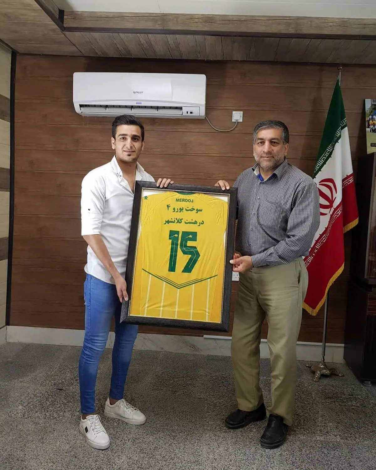 حضور بغلانی در صنعت نفت 15ساله شد(عکس)