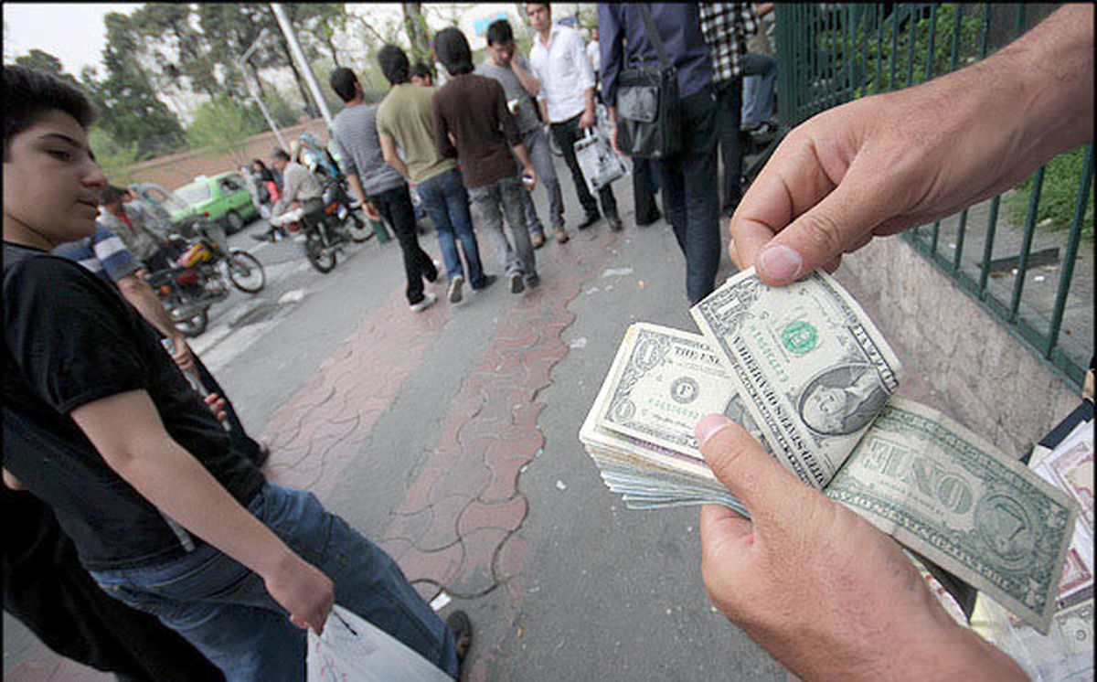 «کاسبان پسابرجام» بیخ گوش دولت 