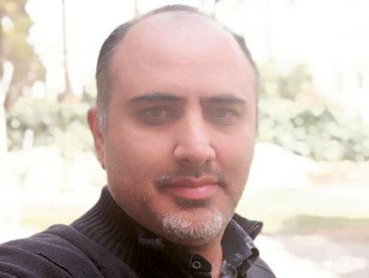 پدر پولدار، پدر بی پول
