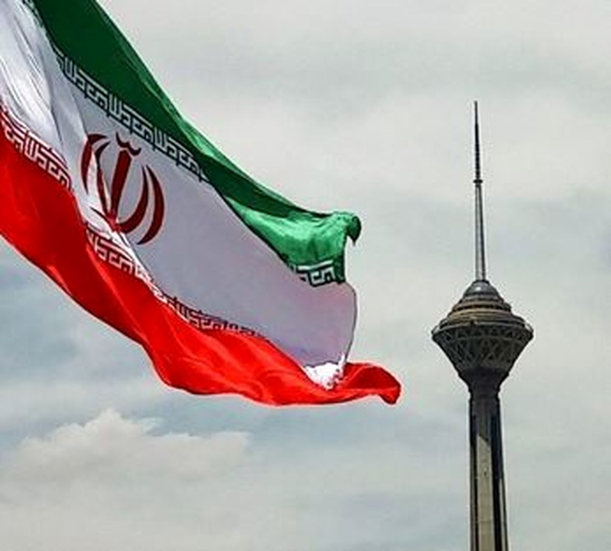 برج میلاد شنبه تعطیل است 