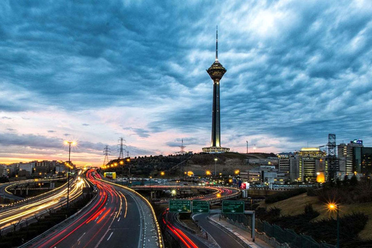 اقتصاد تهران یک اقتصاد کلنگی و وابسته به ساخت و ساز است