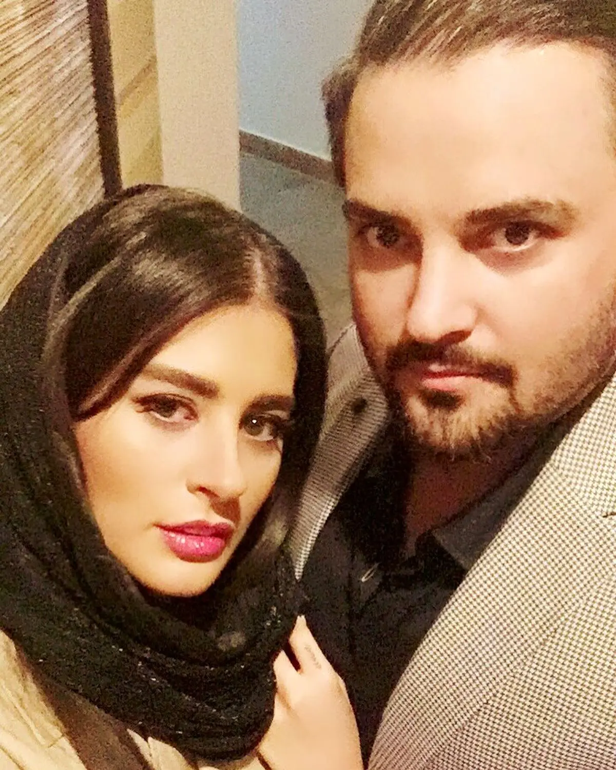 مهدی سلوکی متین و بی حاشیه در کنار همسرش