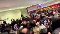 با هجوم طرفداران آرش و مسیح مردم زیر دست و پا ماندند + عکس