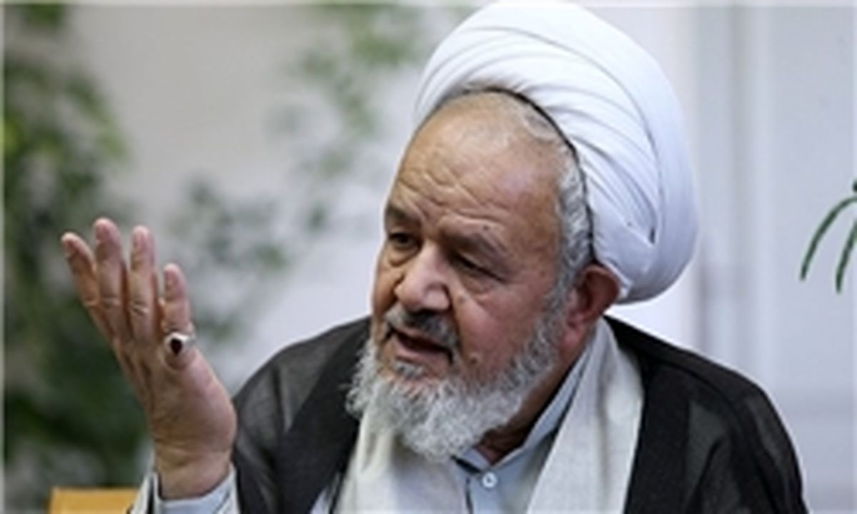 حجت الاسلام سعیدی درگذشت والده معاون فرهنگی سپاه را تسلیت گفت