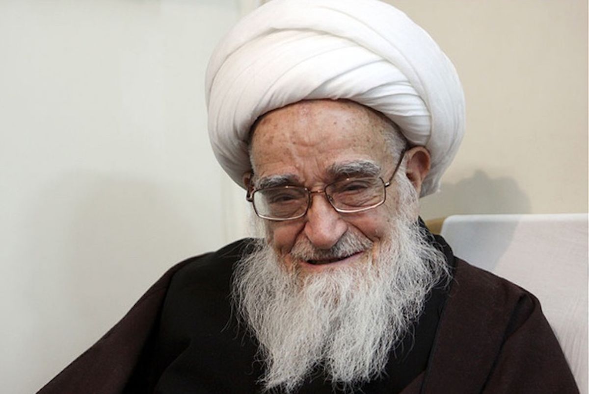 نظر آیت‌الله صافی درباره نحوه کمک به آسیب‌دیدگان کرونا