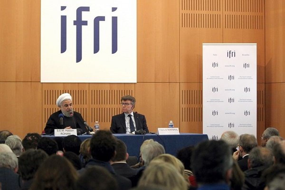 روحانی:استفاده ابزاری از تروریسم بازی با نارنجک بدون ضامن است