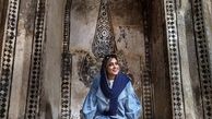 نیلوفر شهیدی در بنایی تاریخی + عکس
