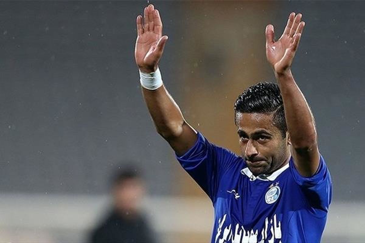 هافبک محبوب استقلالی ها سال نو را تبریک گفت + عکس