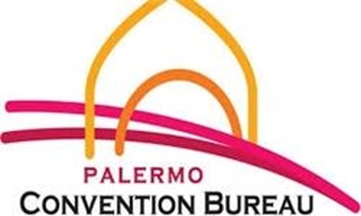 درخواست نمایندگان از لاریجانی درباره لایحه مبارزه با پولشویی
