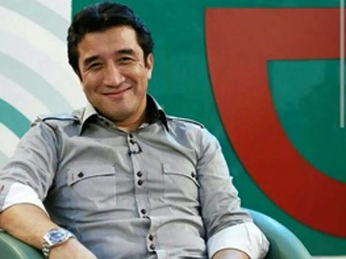خداداد عزیزی: خسته بودم،عصبی شدم/ گفتم قرار نیست هر توپی آمد قیچی بزنی