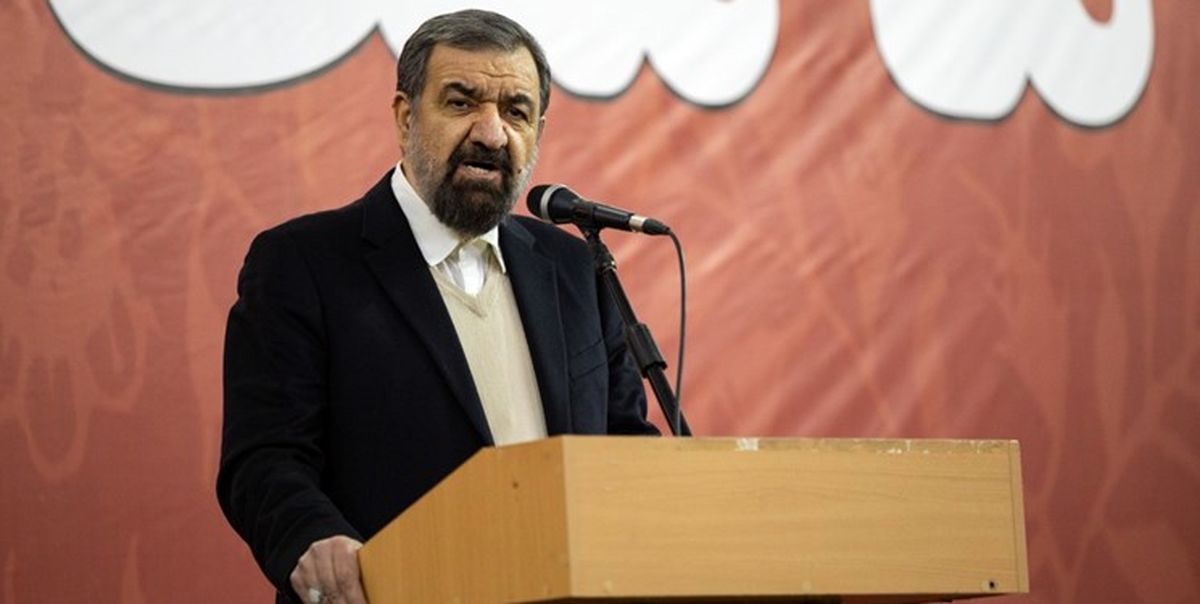 رضایی: ترامپ در باتلاق است و سخن از مذاکره می‌گوید

