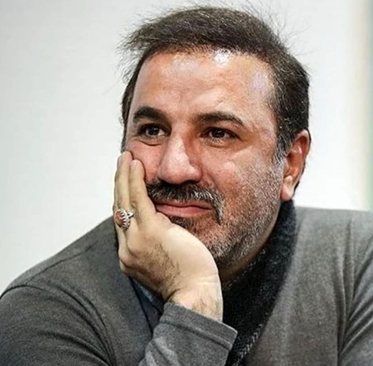 حال علی سلیمانی خوب نیست + عکس