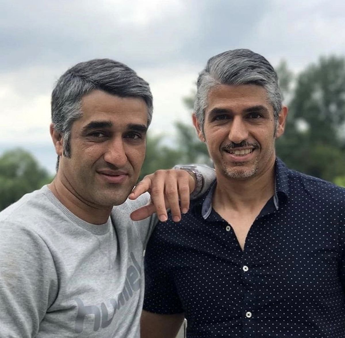 پژمان جمشیدی و برادرش در دل طبیعت زیبا + عکس