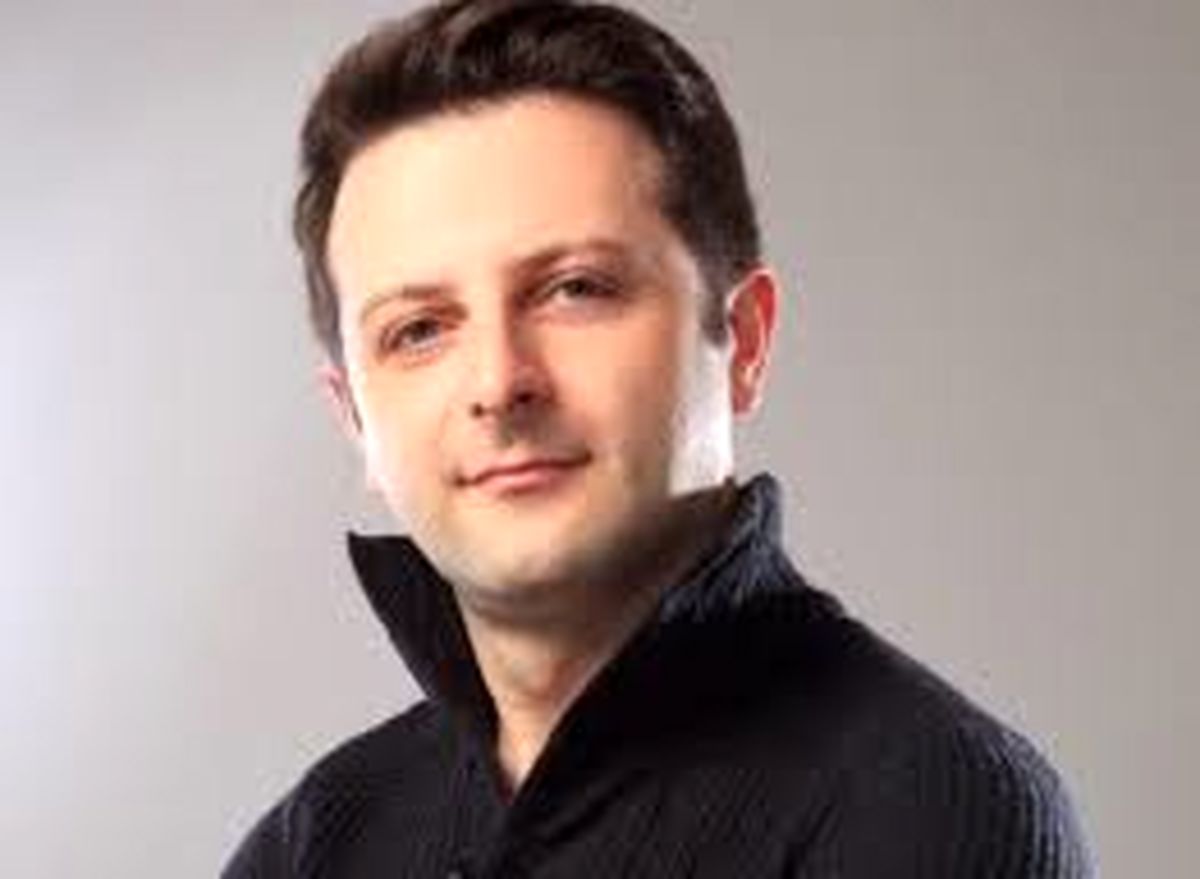 علی پهلوان در منظره ای رویایی