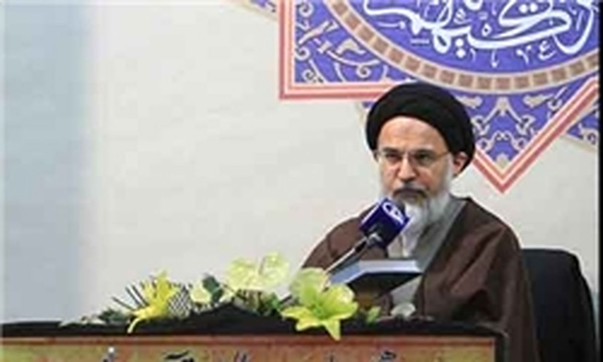 امام حسین(ع) با تحمل سخت‌ترین بلاها پناهی برای کائنات شد
