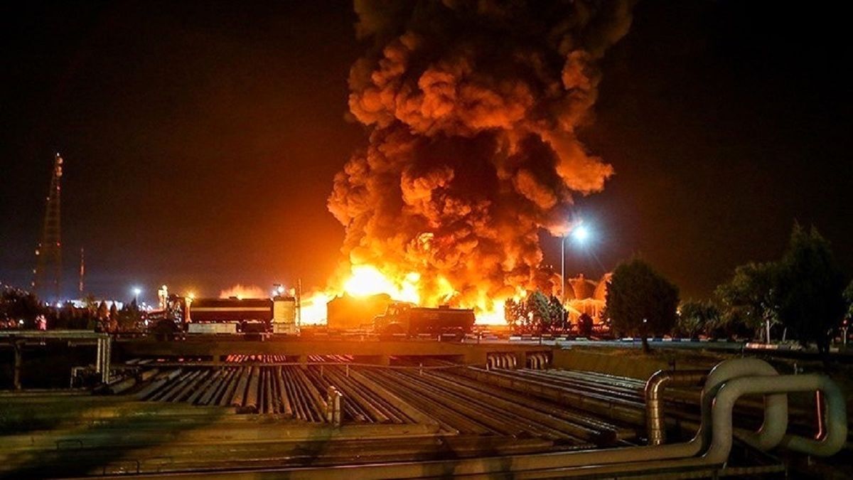 5 فوتی و مجروح بر اثر حادثه آتش سوزی پالایشگاه شوشتر