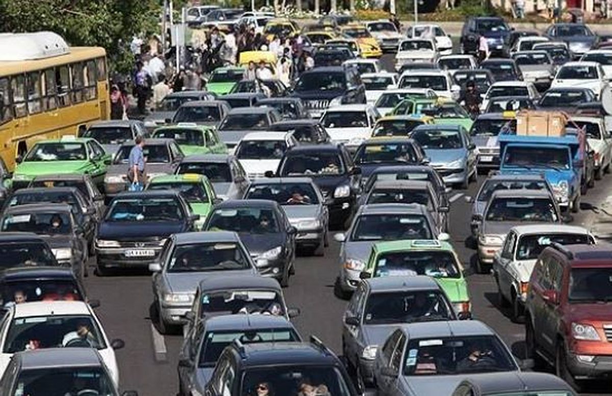 تهران ظرفیت این حجم از خودروهای آلاینده را ندارد 
