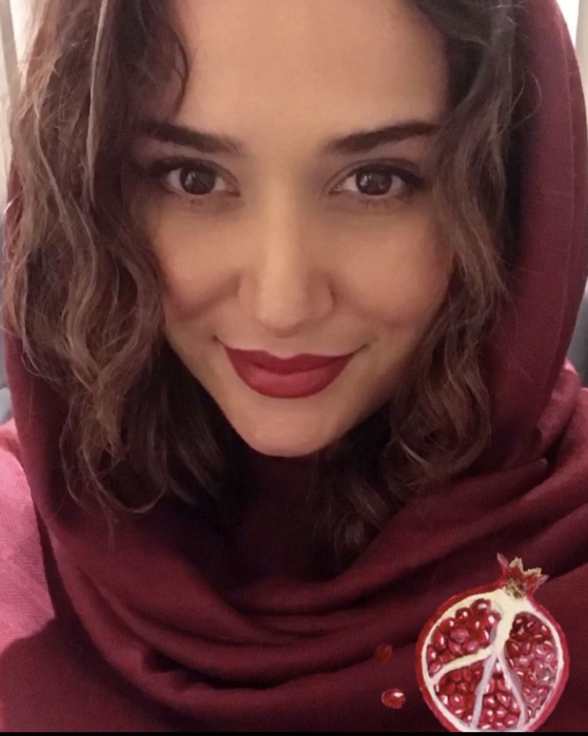 سلفی یلدایی پریناز ایزدیار + عکس
