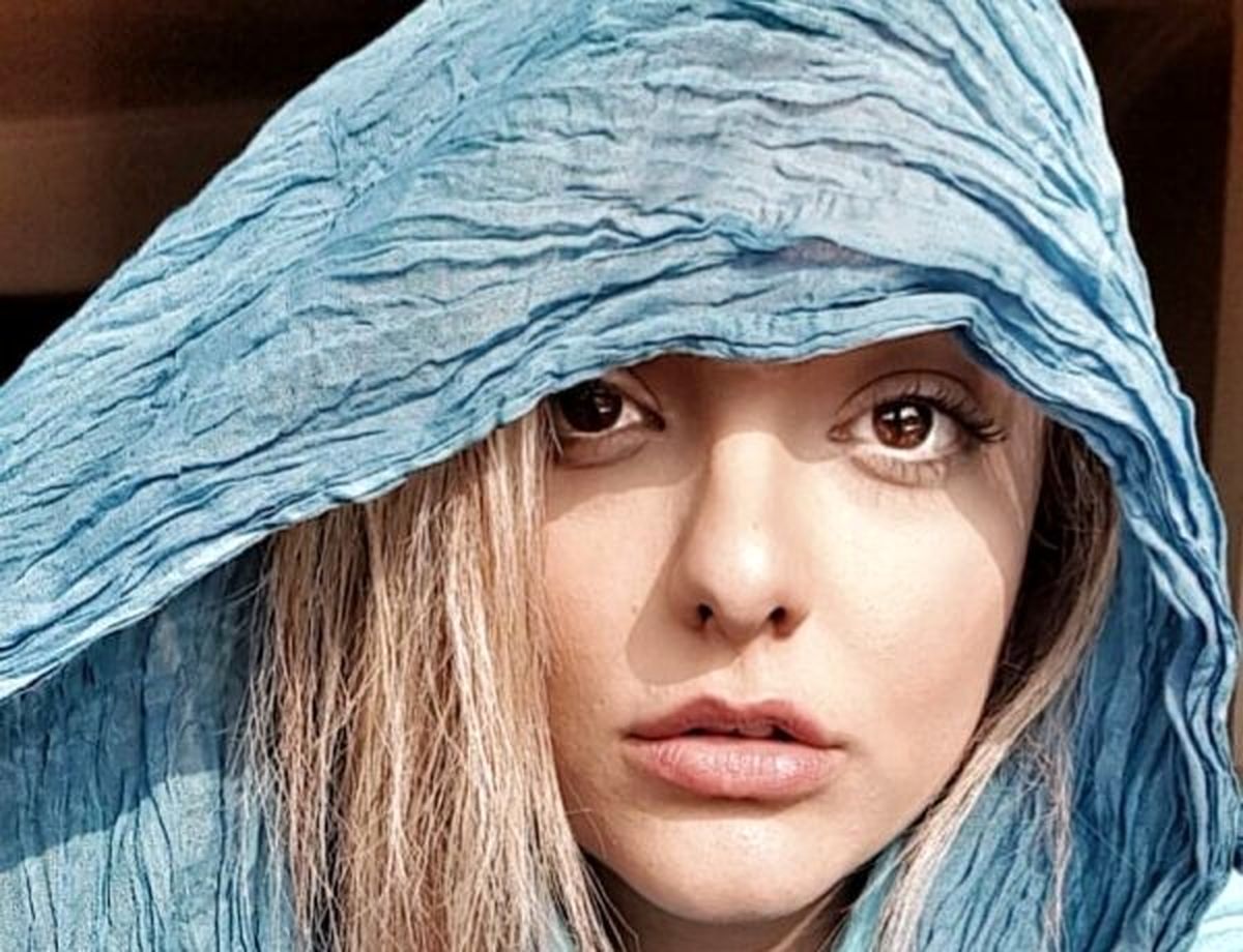 تیپ آبی دنیا مدنی/عکس
