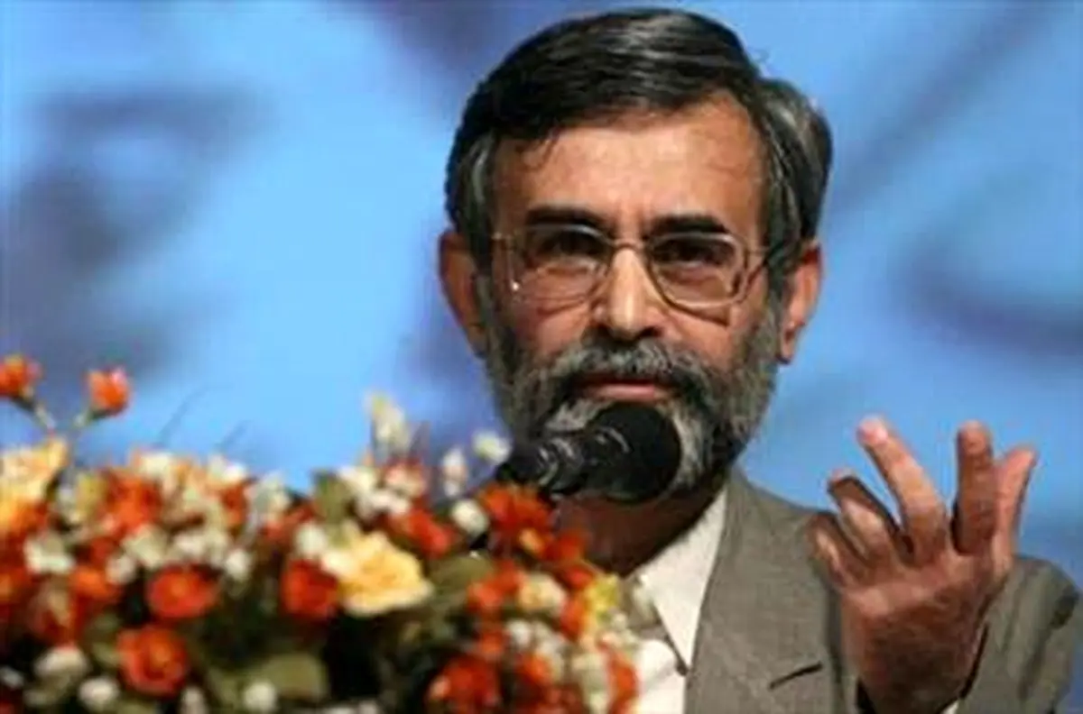 احمدی نژاد با امام زمان برمی گردد