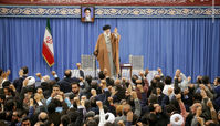 عکس/ دیدار جمعی از مداحان و ذاکران اهل بیت(ع)