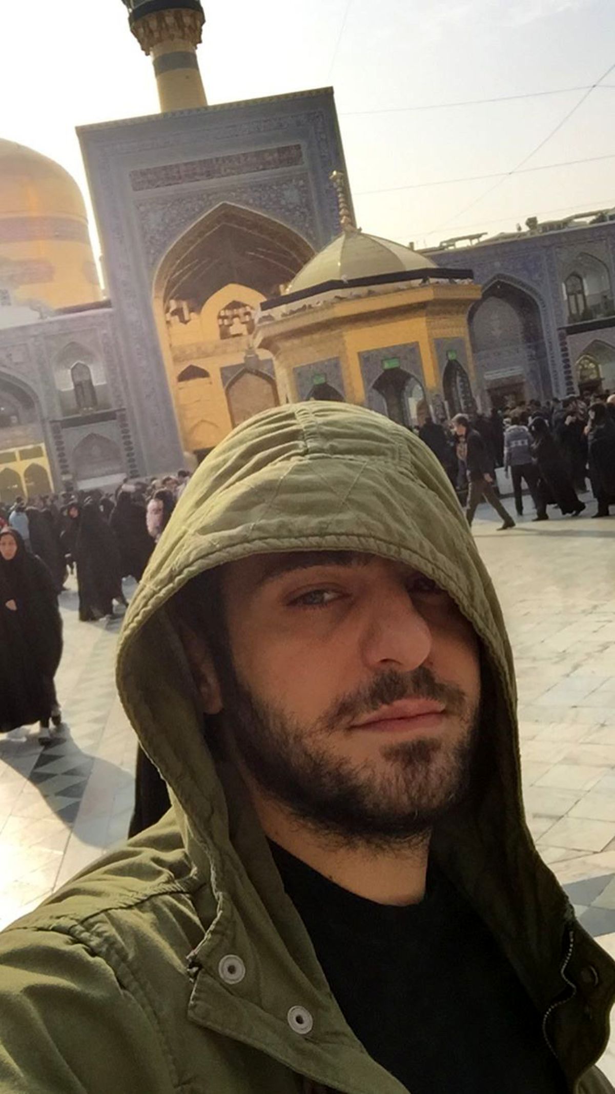 علی ضیا در مشهد + عکس
