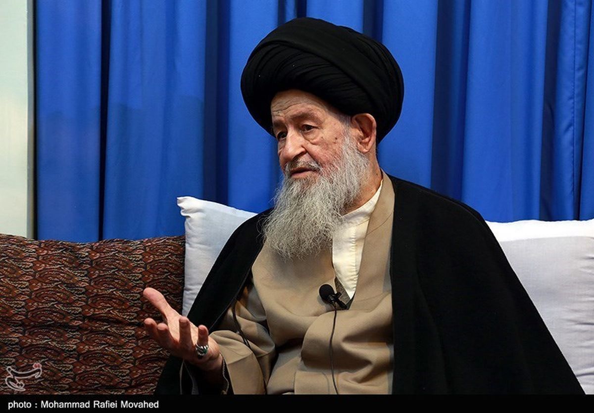 قم| آیت‌الله علوی گرگانی: ائمه جماعات از تجملات پرهیز کنند