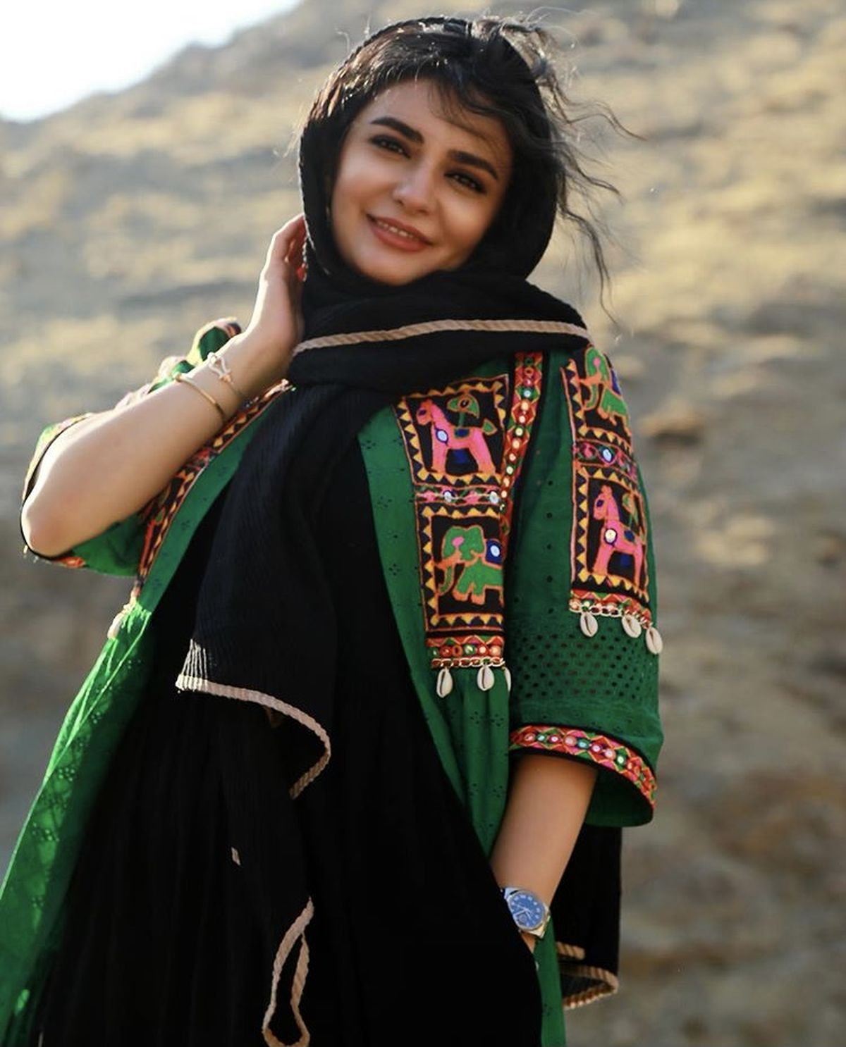 مانتو سنتی لیندا کیانی + عکس