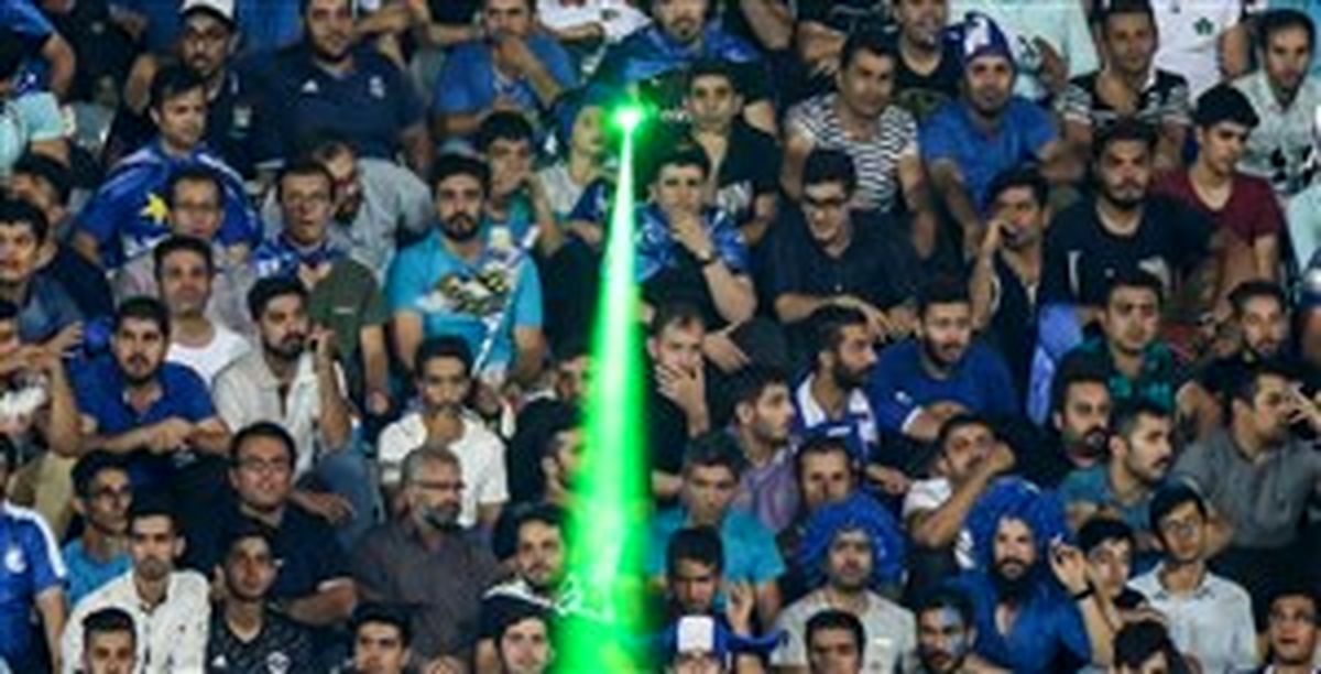 جنجال هواداران استقلال در دقایق پایانی