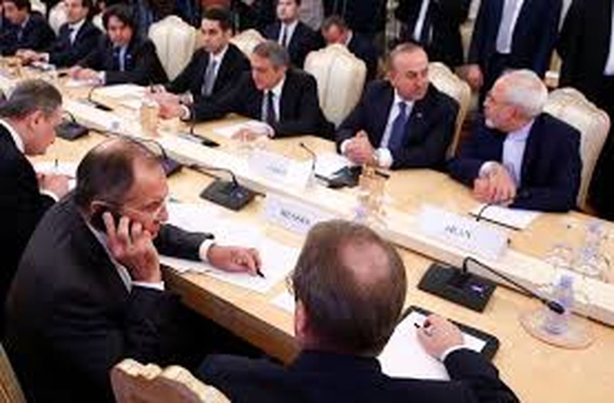 رویترز: مذاکرات 3 جانبه نشانه انزوای آمریکا است 