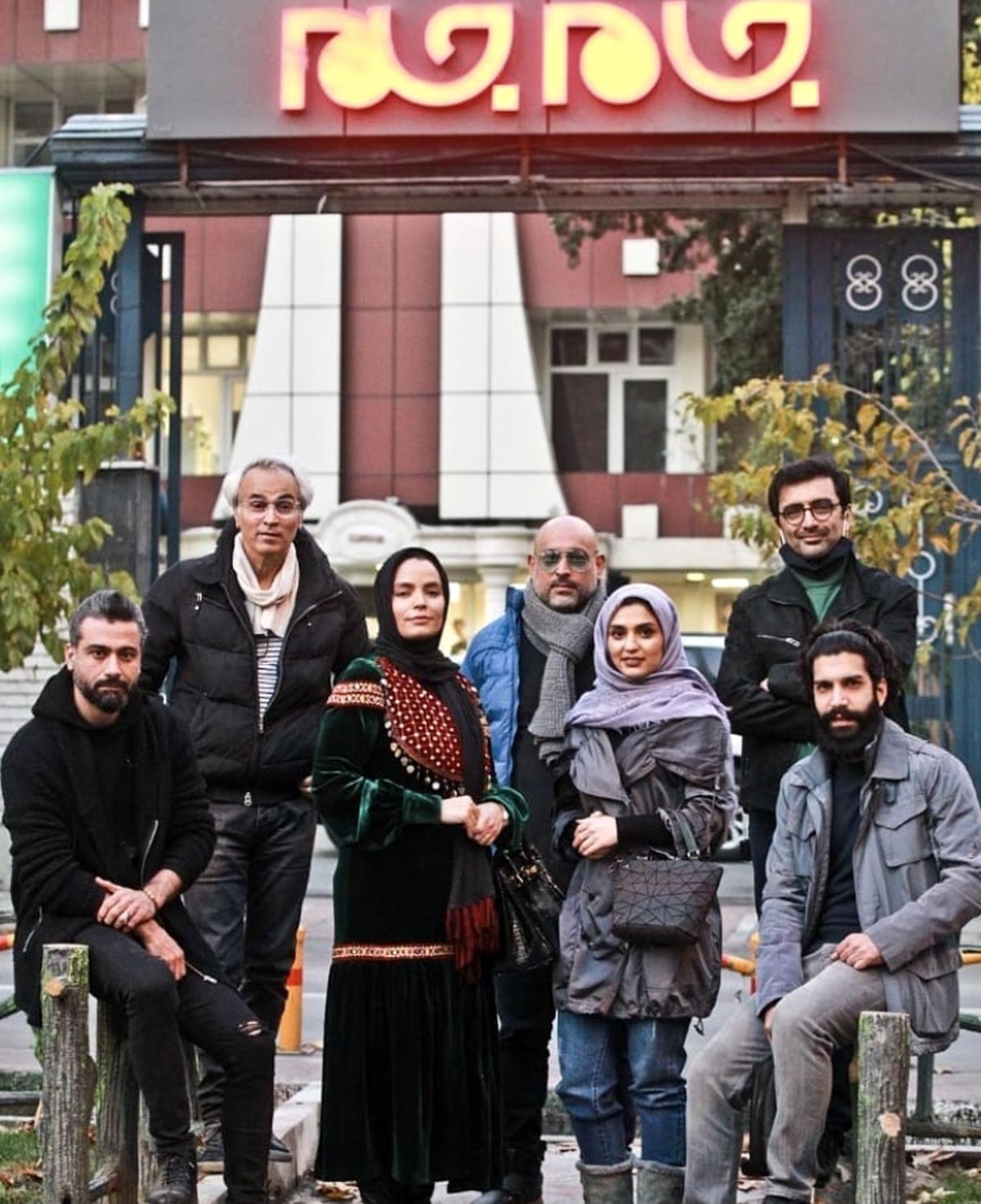 بازیگران خانه امن در شبکه جام‌جم + عکس