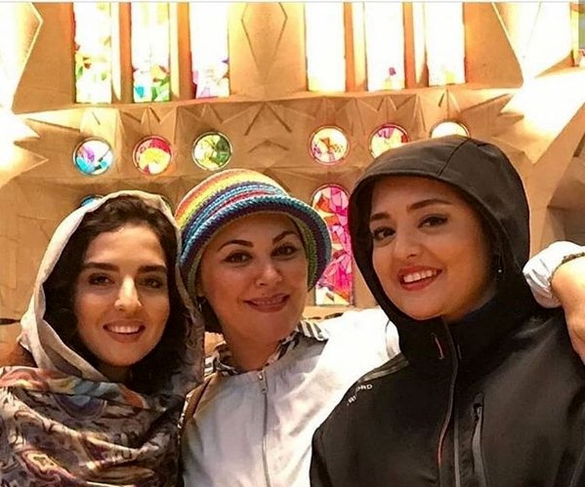 لاله اسکندری با کلاه رنگی رنگی زیبایش+عکس